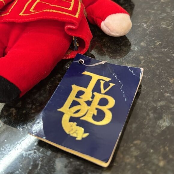 Vtg Velveteen Bean bear 8" Palace Yeoman Tower London Guard Beefeater GB UK - Picture 6 of 8